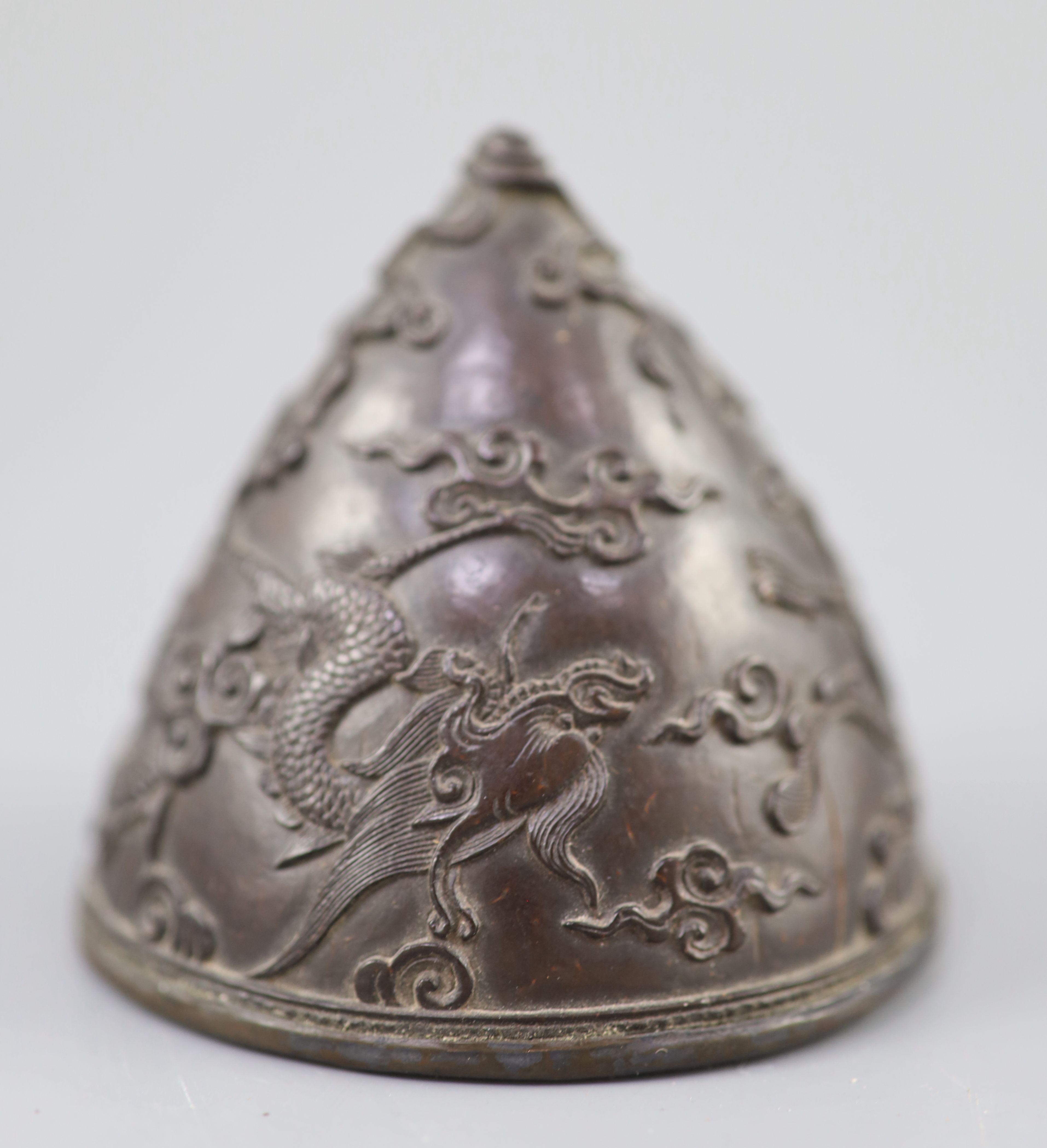 A Chinese dragon & phoenix coconut libation cup, 18th/19th century,